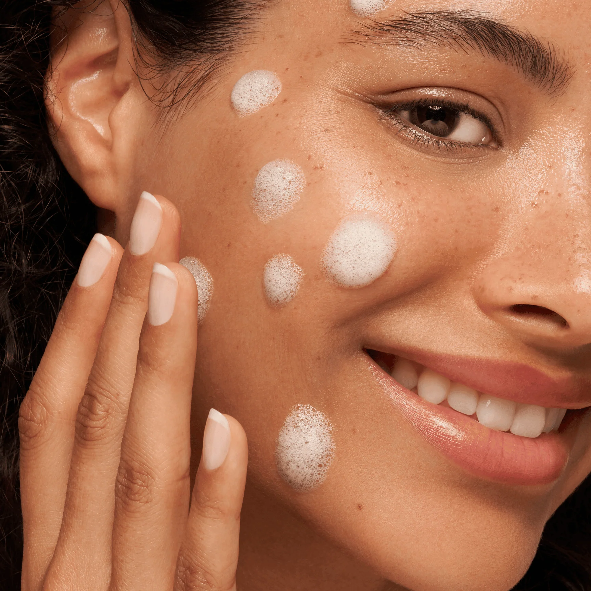 BUBBLE CLEANSE - Mousse Nettoyante Eclat - Image 3