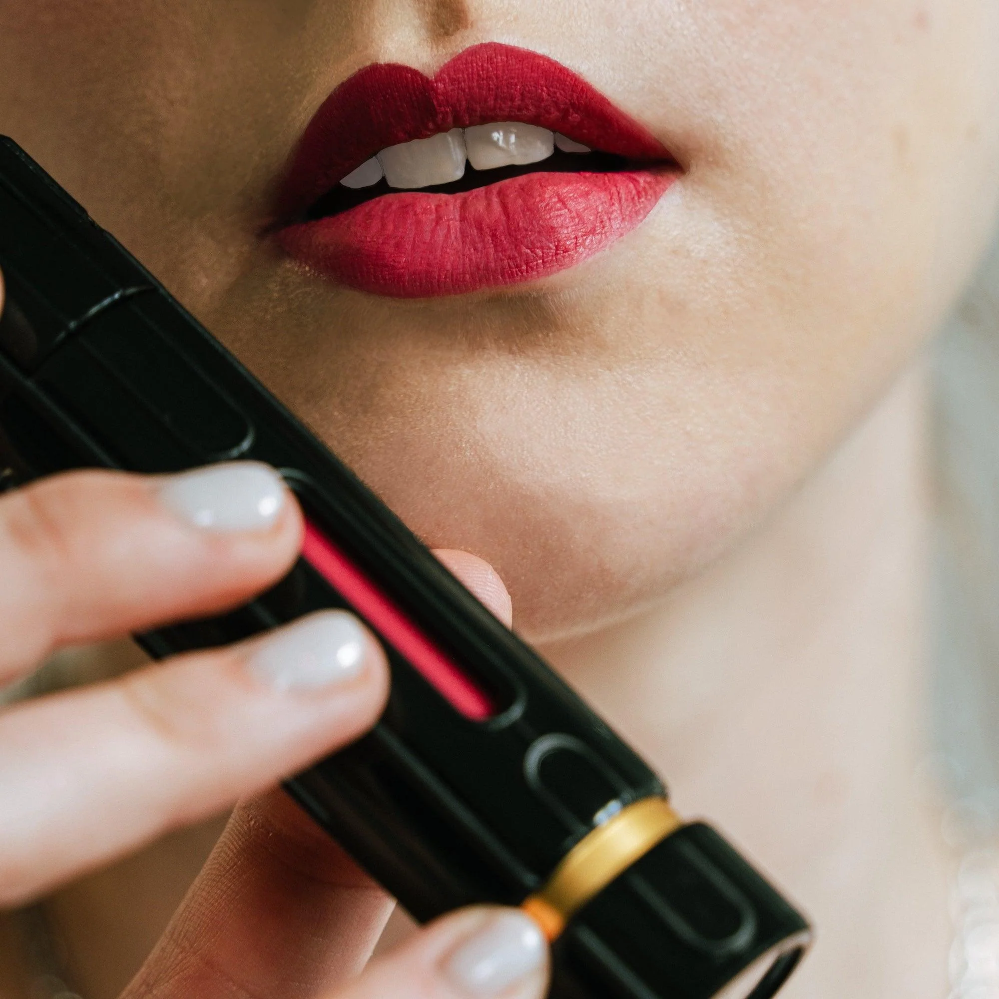Rouge à lèvres personnalisé avec 3 teintes - Image 3